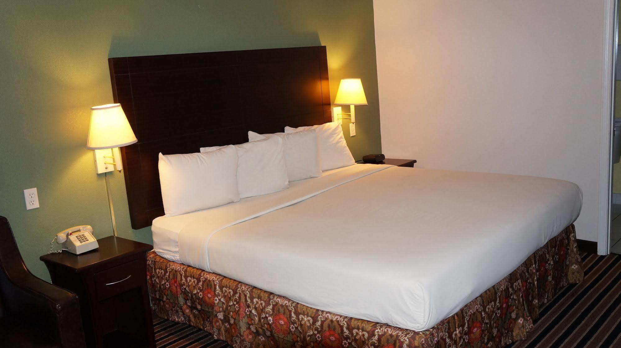 Regency Inn Pittsburg Eksteriør bilde