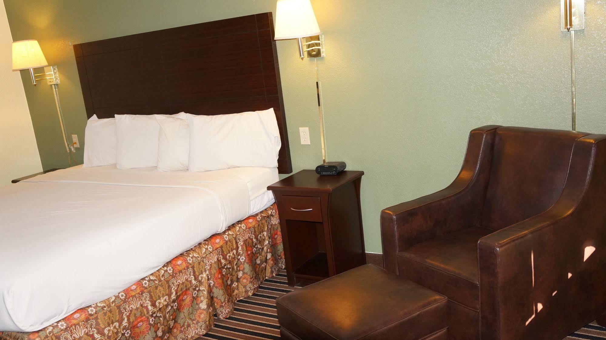 Regency Inn Pittsburg Eksteriør bilde