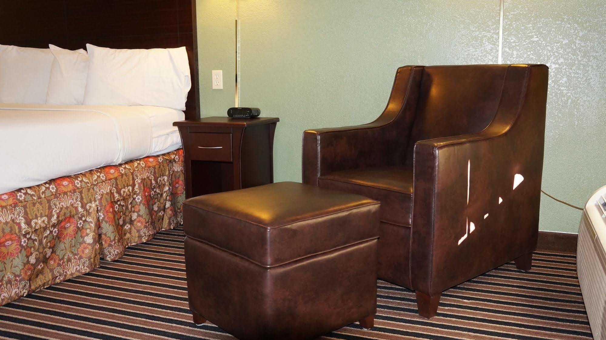Regency Inn Pittsburg Eksteriør bilde